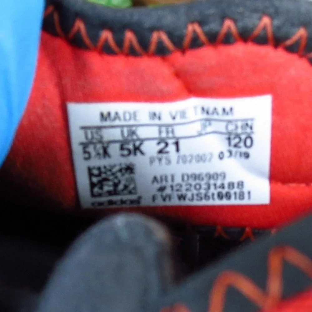 adidas altaventure mickey